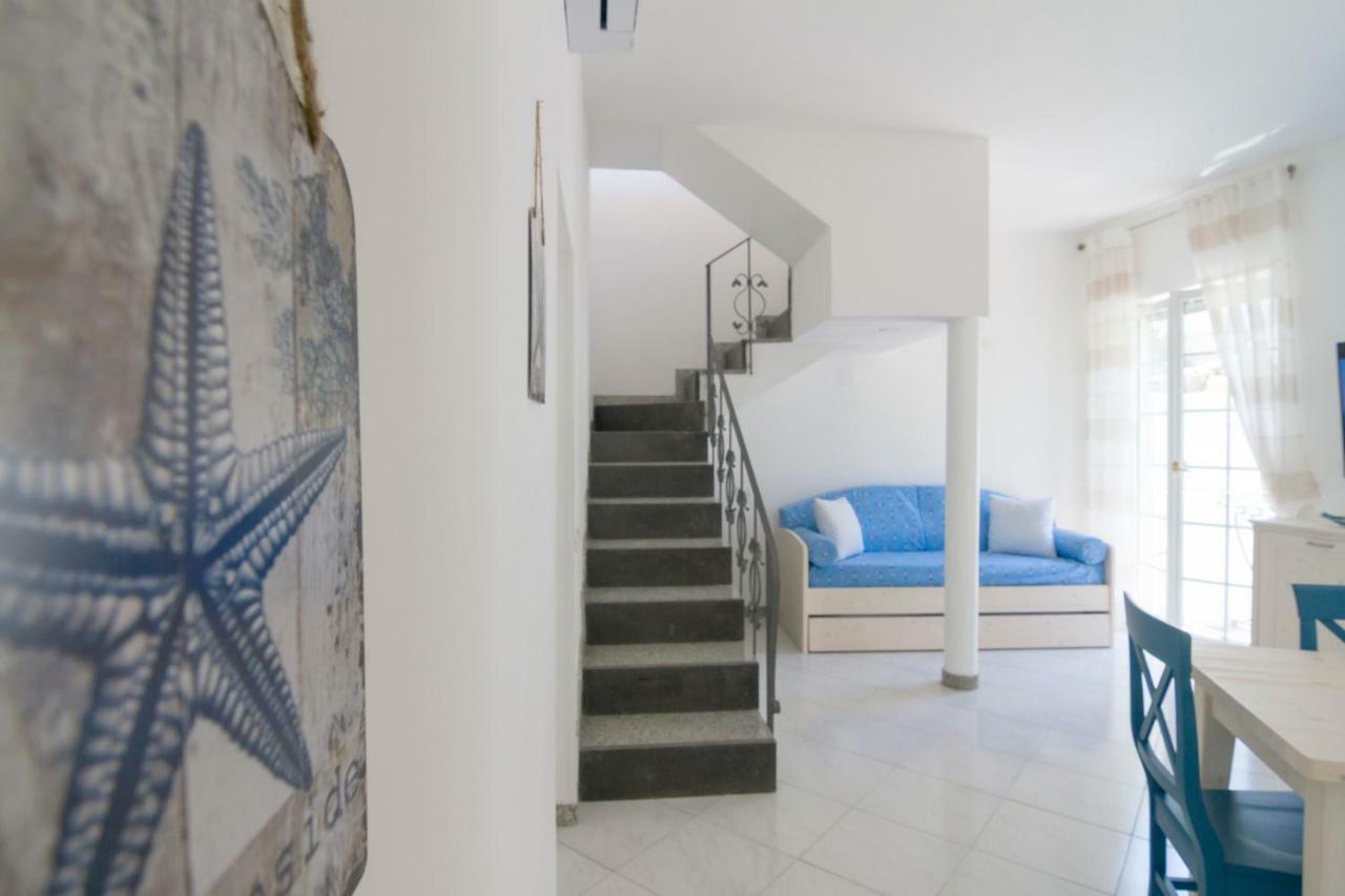 Aquamarine Relaxing Capri Suites Exterior photo